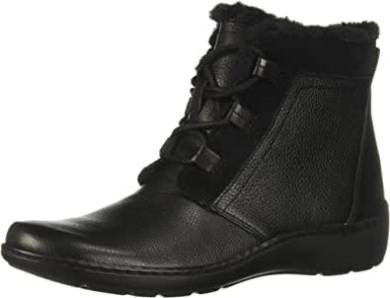 Clarks Cora Chai Stiefelette Aus Schwarzem Leder Für Damen
