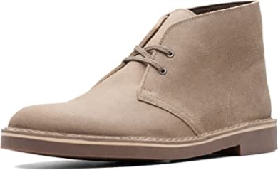 Clarks Bushacre 2 Chukka-stiefel Aus Taupefarbenem Wildleder In Distressed-optik Für Herren