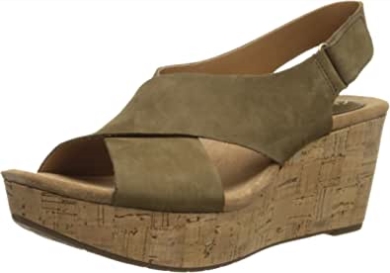 Clarks Caslynn Shae Wedge-sandale Für Damen, Schwarzes Nubukleder, Khaki