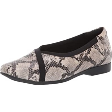 Mädchen Un Darcey Ease Ballet Flat Clarks