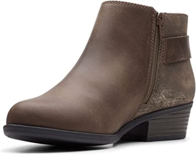 Addiy Kara Stiefelette Für Damen Olive Clarks