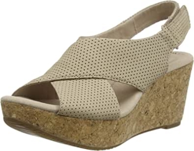 Annadel Parker Sling Back Sandalen Für Damen Clarks Beige Sand Wildleder Sand Wildleder