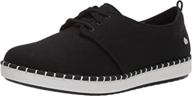 Damen-sneaker Step G Low Lace Aus Schwarzem Canvas Clarks