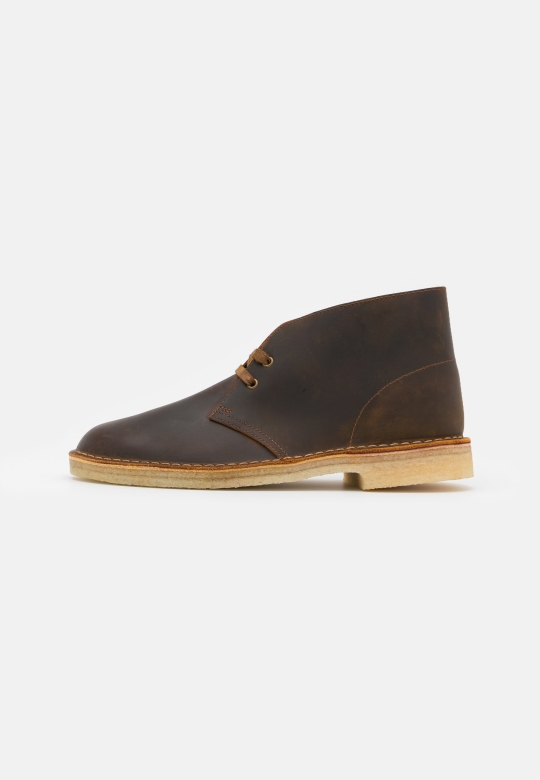 Desert Boot Lässige Schnürschuhe Camel Clarks