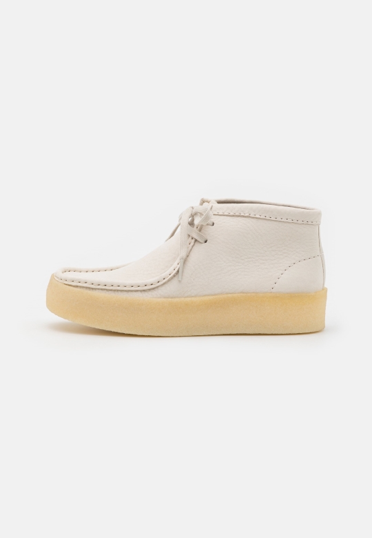 White Clarks Wallabee Cup Lässige Schnürschuhe