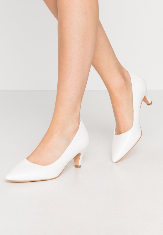 Fashion White Clarks Klassische Absätze