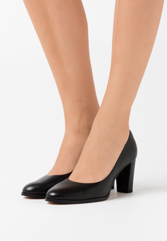 Schwarze Kaylcara Klassische Heels Clarks