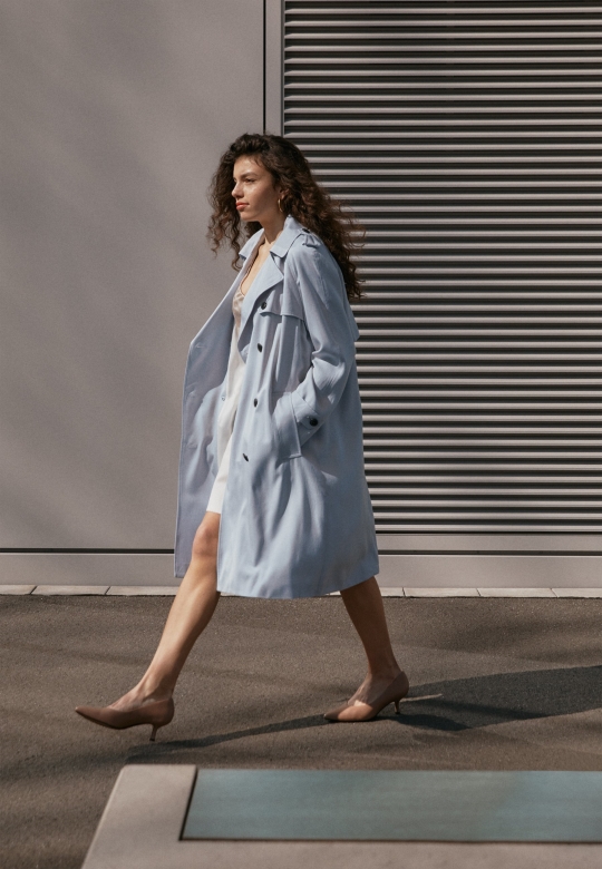 Veilchen Court Classic Heels Clarks Praline