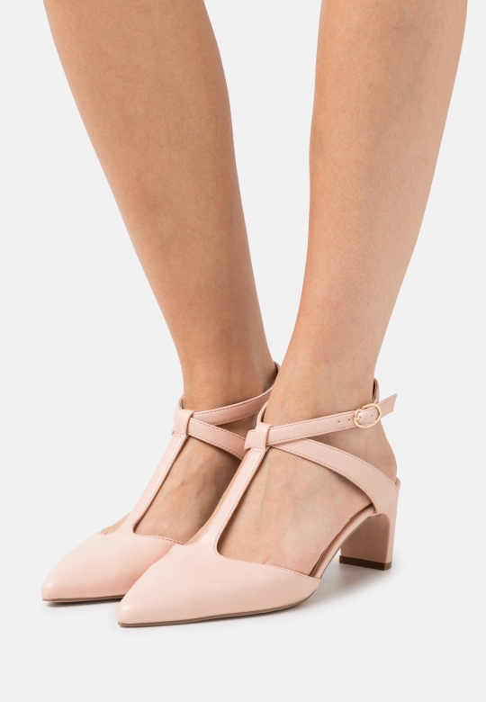 Hellrosa Clarks Klassische Fersen
