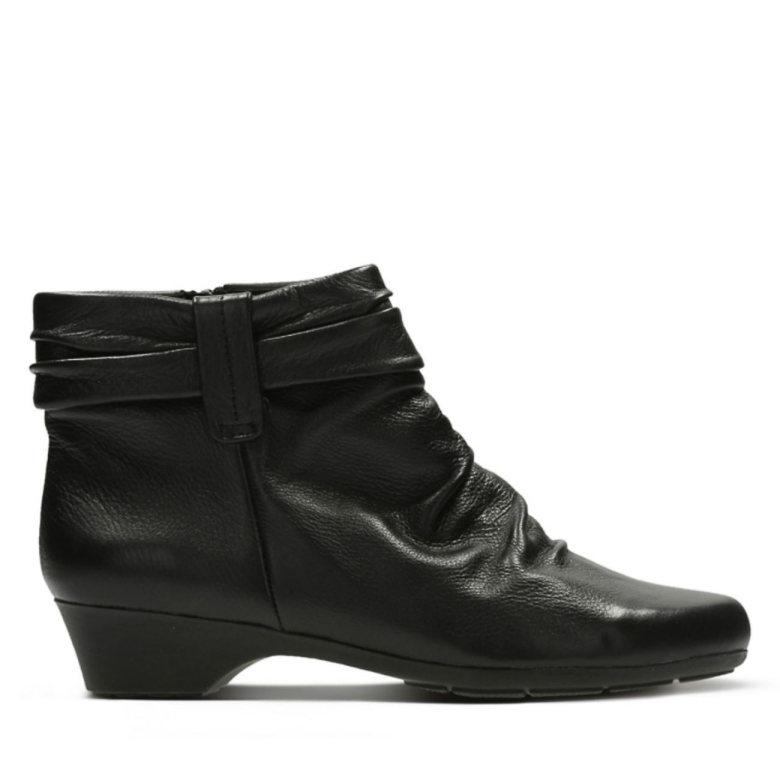 Clarks Schwarzes Leder Matrone Ella Schwarzes Leder