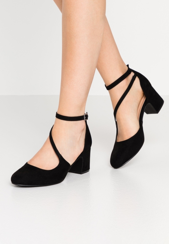 Klassischer Ferse Clarks Schwarz