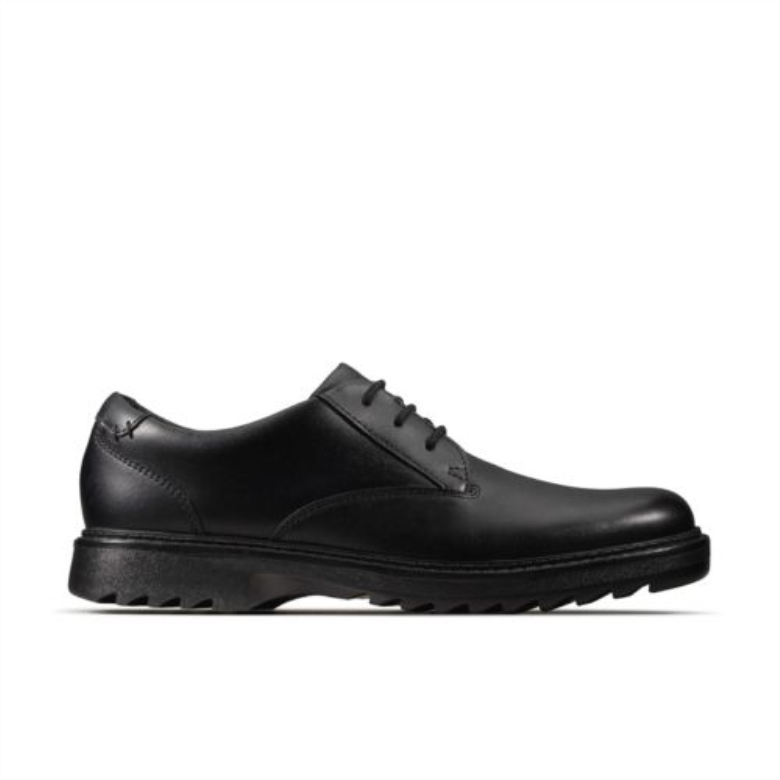 Asher Jazz Jnr F Fit Clarks Schwarzes Leder