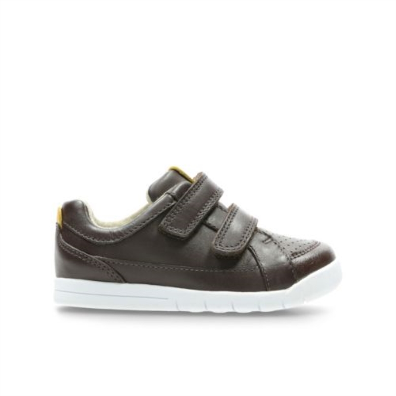 Emery Walk Fst F Fit Clarks Braunes Leder