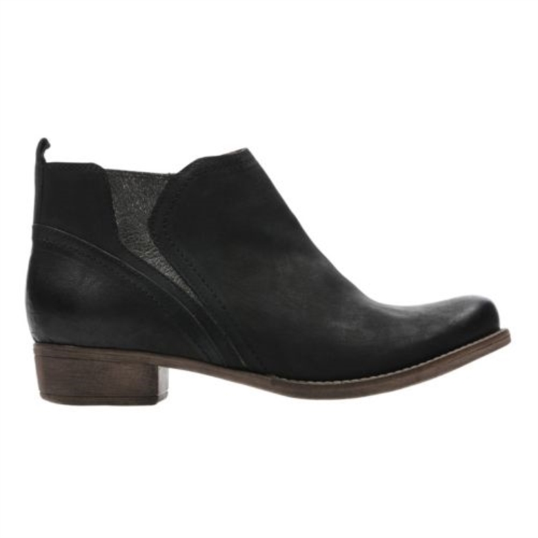 Magnality Daisy Clarks Schwarz