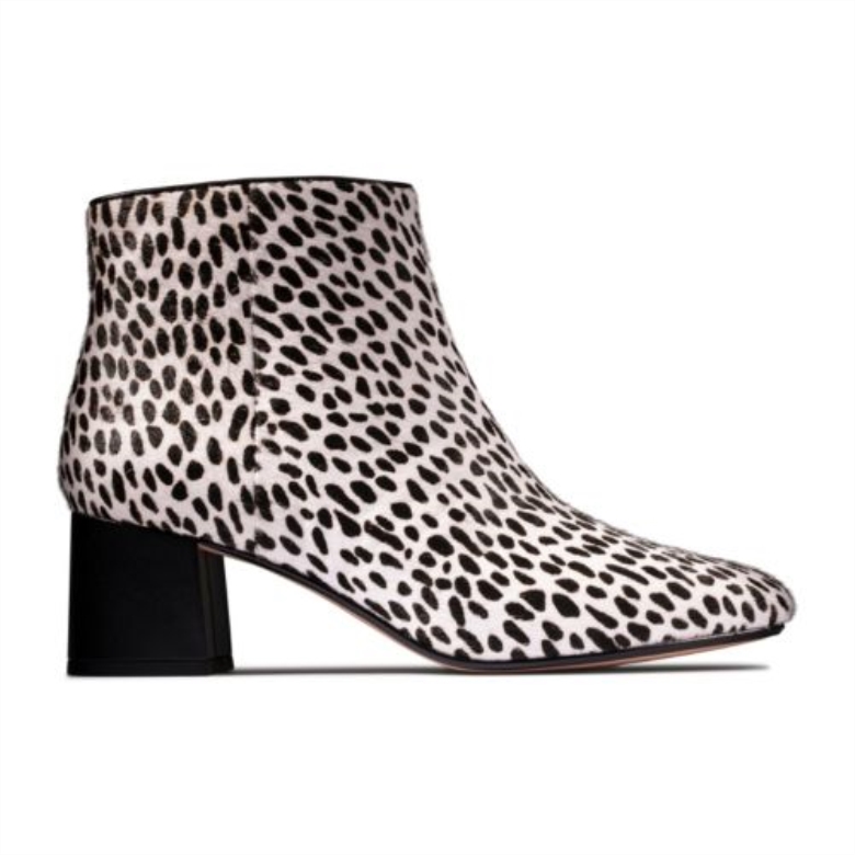 Sheer Flora 2 Clarks Tierdruck