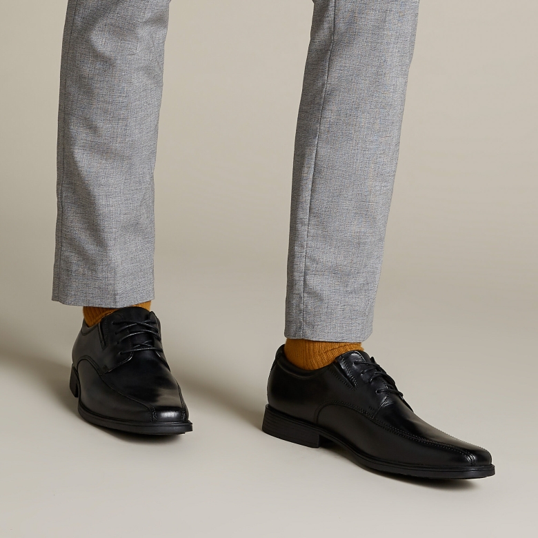 Clarks Tilden Walk Aus Schwarzem Leder