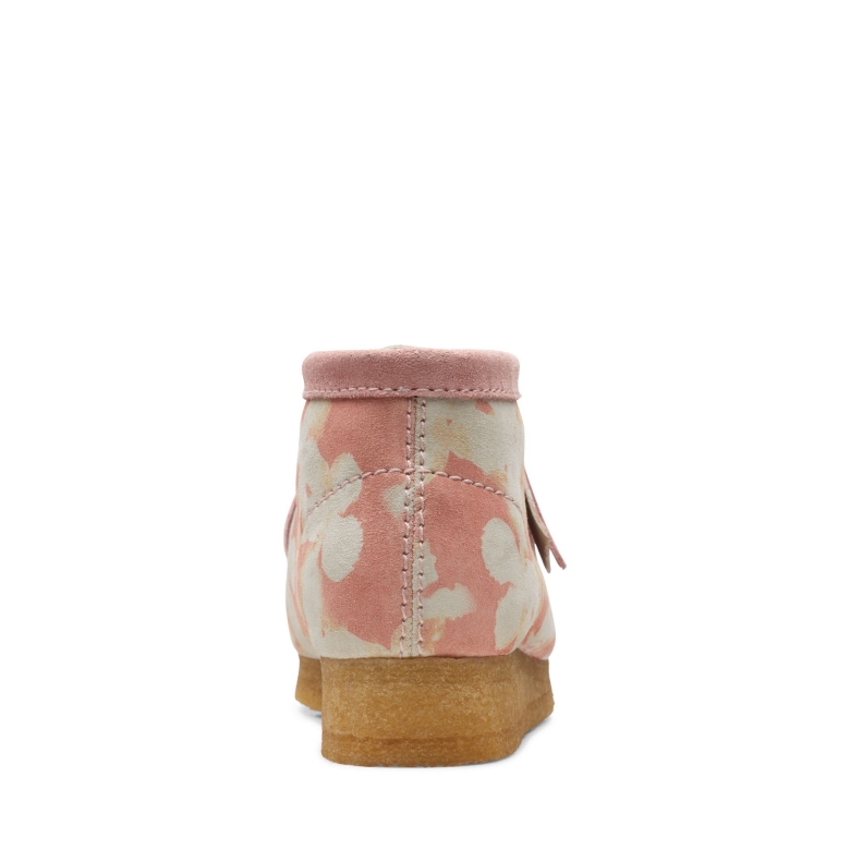 Rosé Geblümter Clarks Wallabee-Stiefel
