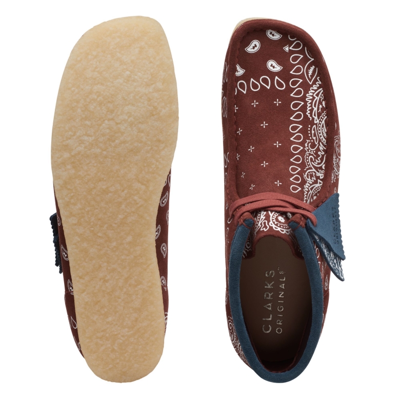 Red Clarks Wallabee-Stiefel