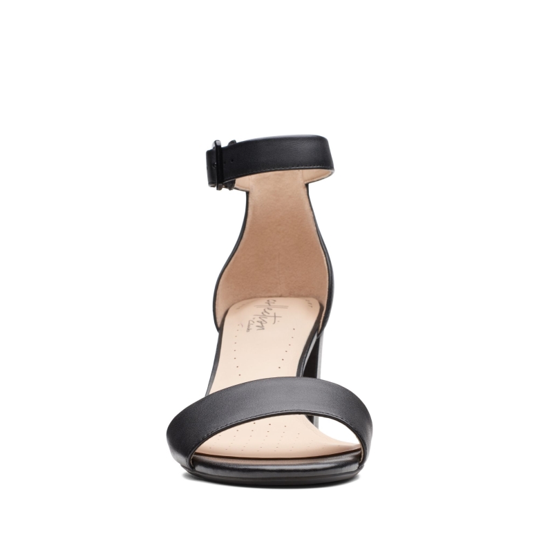 Deva Mae Clarks Aus Schwarzem Leder