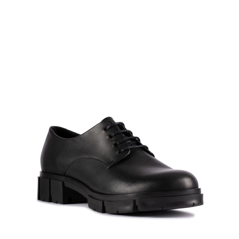 Schwarzes Leder Clarks Teala Spitze