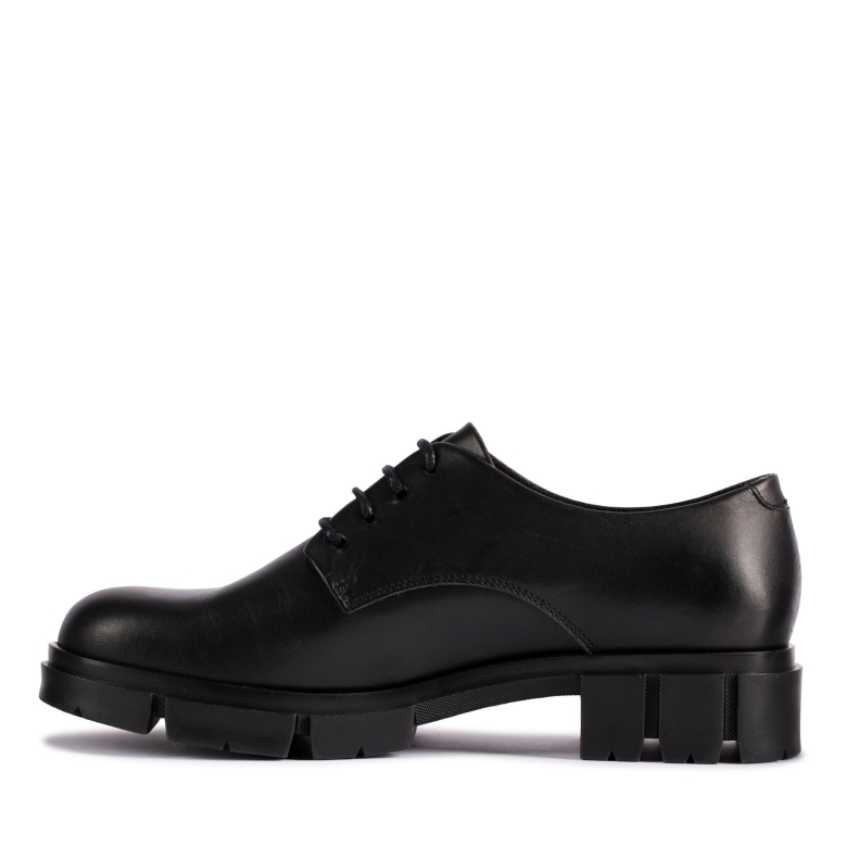 Schwarzes Leder Clarks Teala Spitze