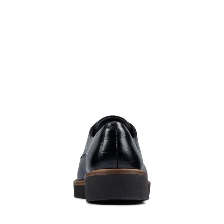 Schwarze Clarks Mit Croc-baillestich