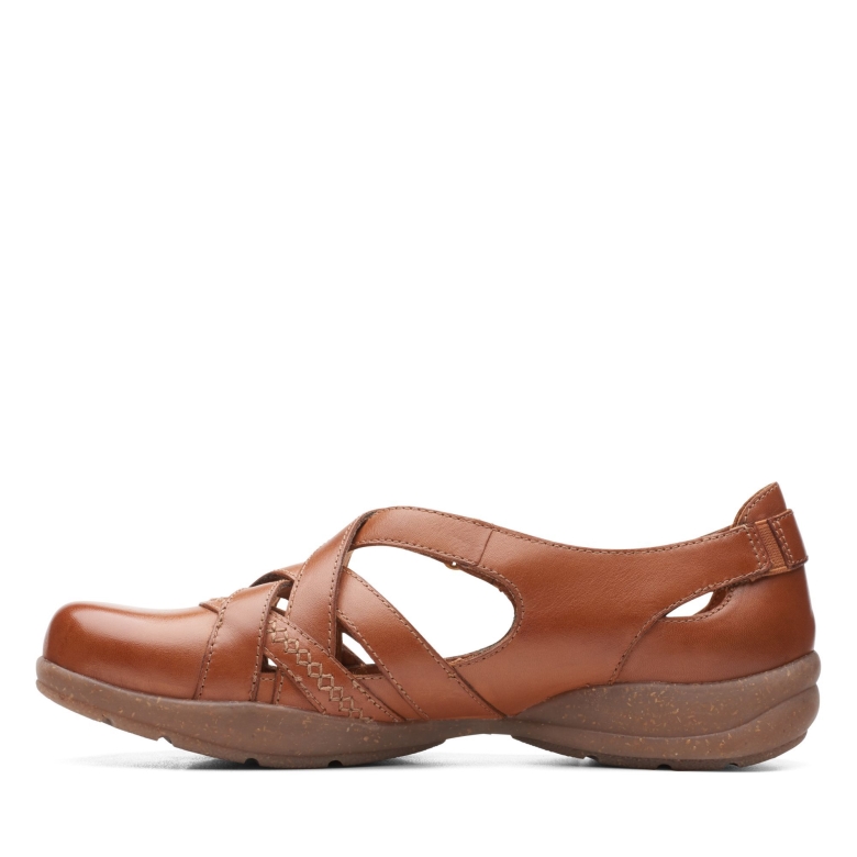 Clarks Roseville Step Tan Manager
