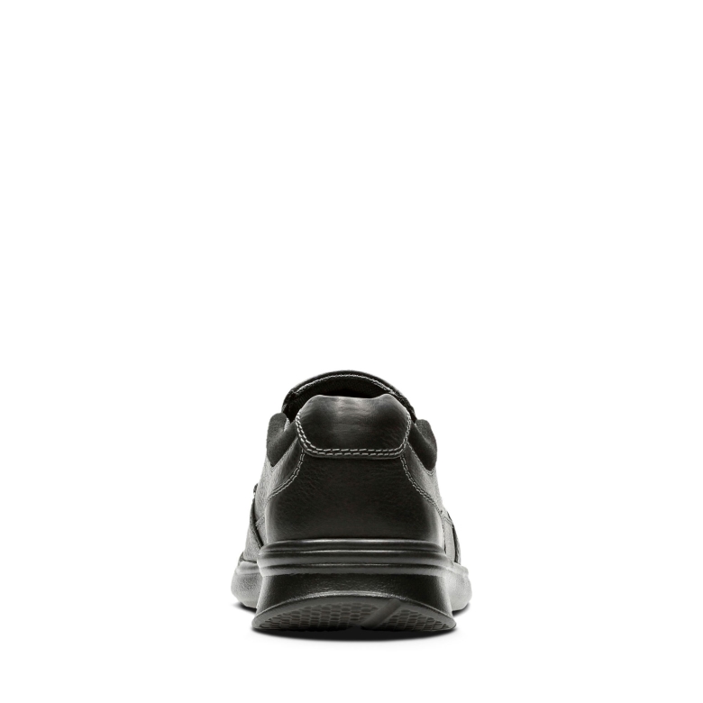Cotrell Free Black Oily Leather Clarks