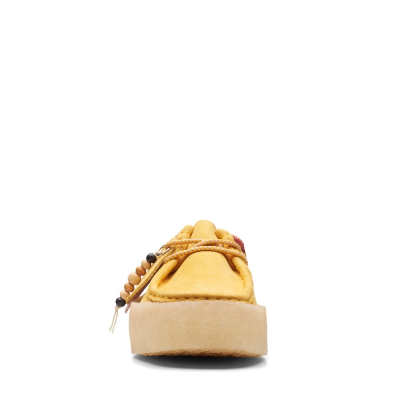 Gelbe Nubuk Clarks Wallabee Tasse