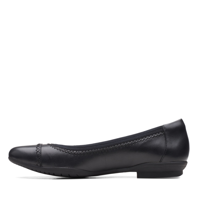 Clarks Sara Bay Schwarzes Leder