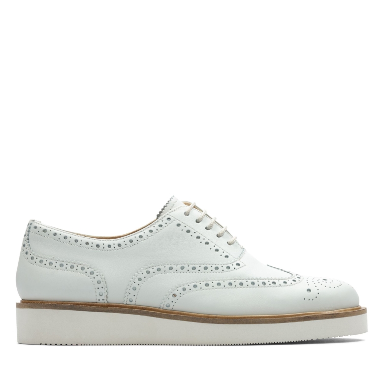 Weiß Leder Baille Brogue Clarks