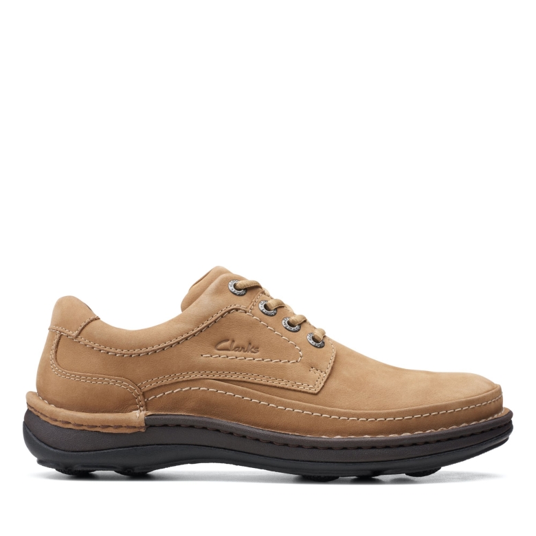 Clarks Sand Nubuk Natur Drei