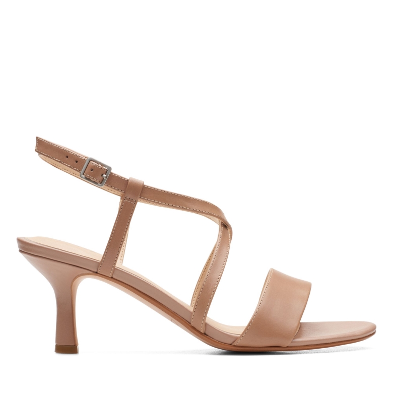 Pralinenleder Clarks Amali-schnalle
