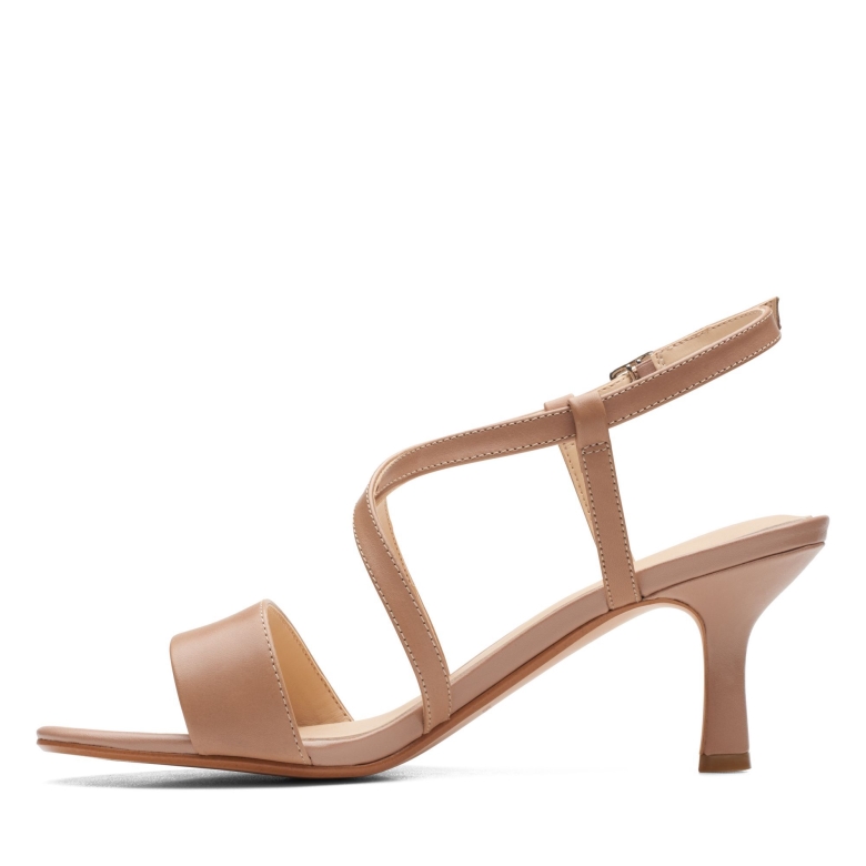 Pralinenleder Clarks Amali-schnalle