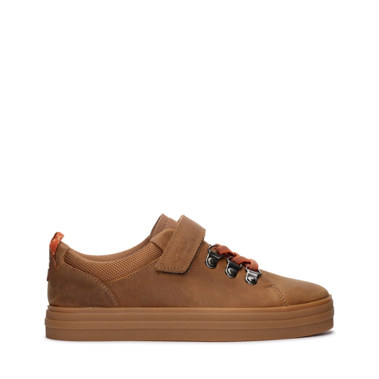 Tan Clarks Nova Bar K