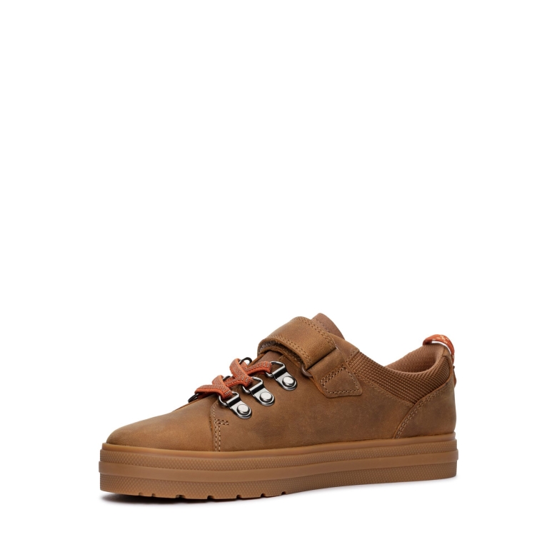 Tan Clarks Nova Bar K