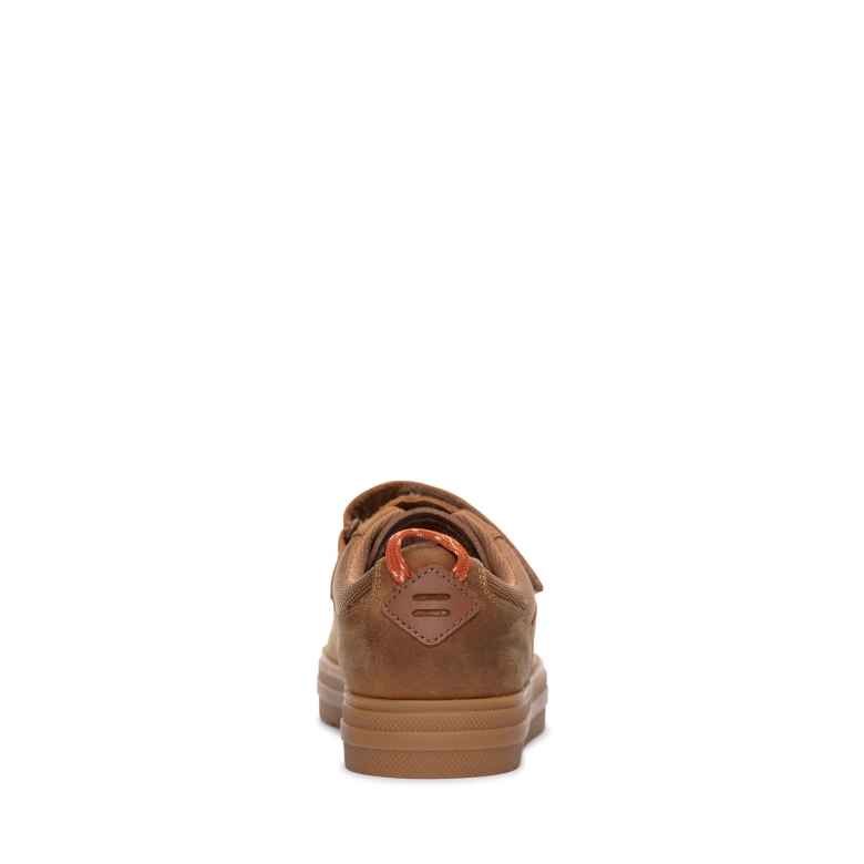 Tan Clarks Nova Bar K