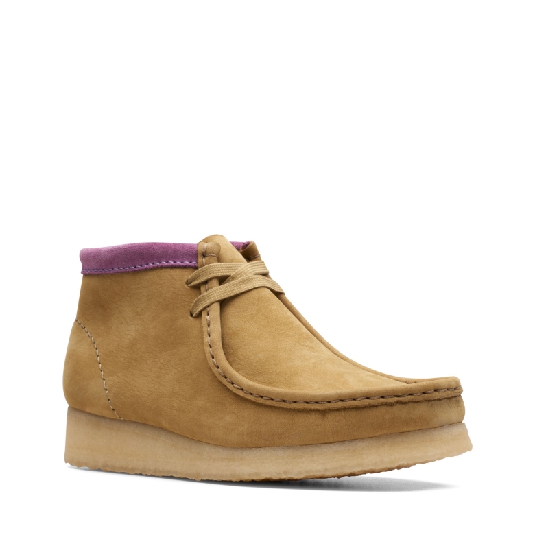 Beige Wallabee Stiefel Clarks