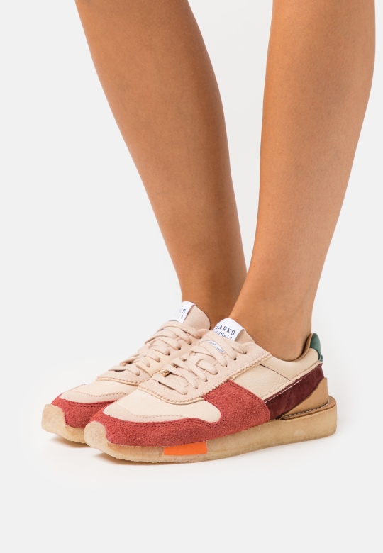 Clarks Tor Run Turnschuhe Dunkelrosa Kombi